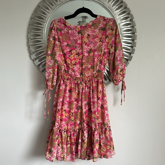 Taylor Floral Dress - Picture 4 of 4